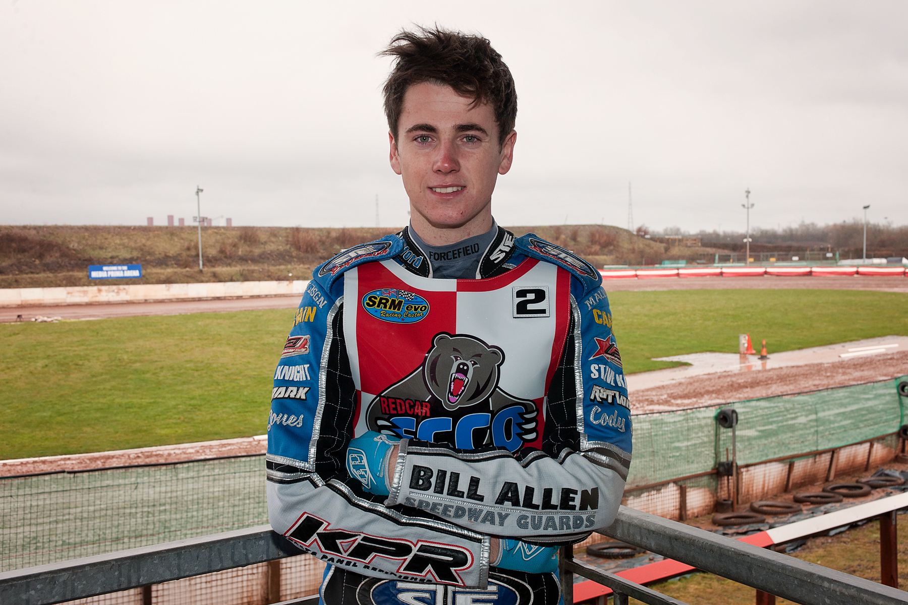 Proctor roars to Julie Lewis title
